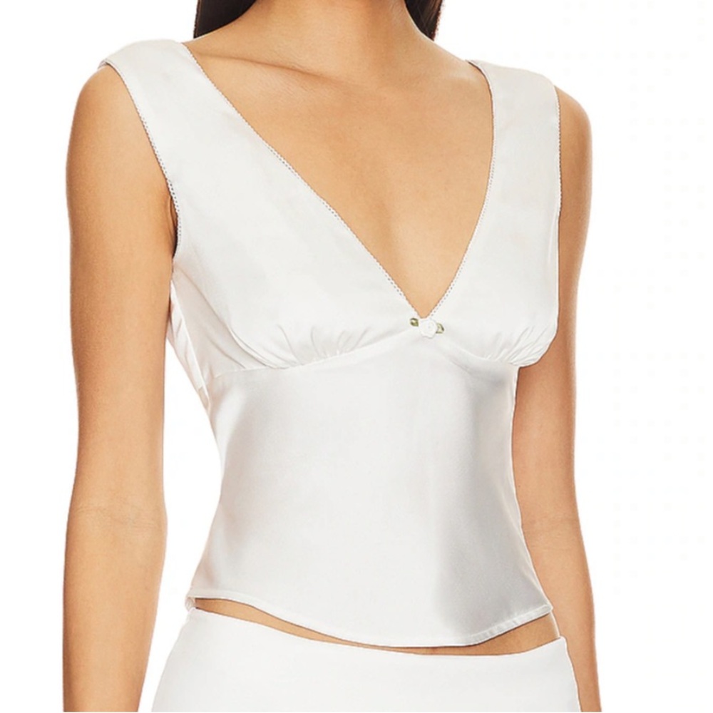 NIA Celia Top
